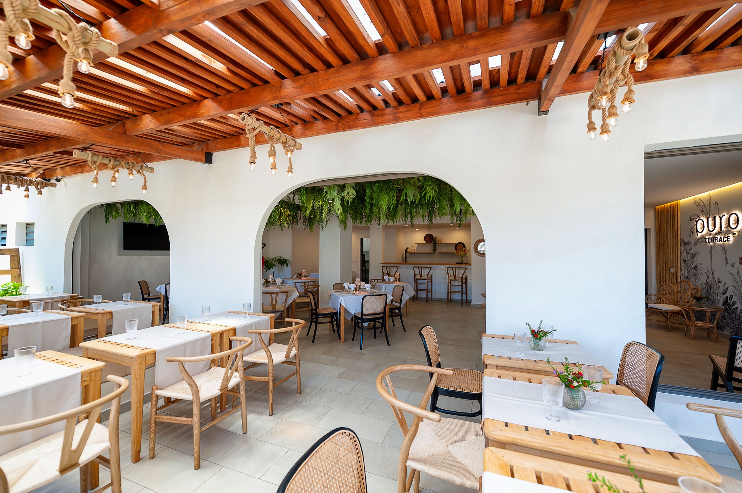 Restaurant PURO — Izil Hôtel Nosy Be