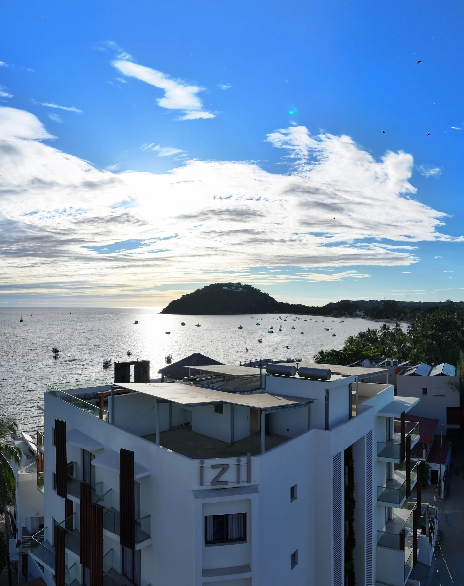 Izil Hôtel Nosy Be — Ambatoloaka